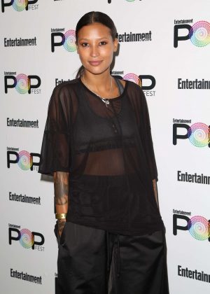 Aino Jawo - Entertainment Weekly PopFest in Los Angeles