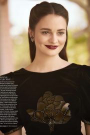 Aisling Franciosi - Town & Country Magazine (September 2019)