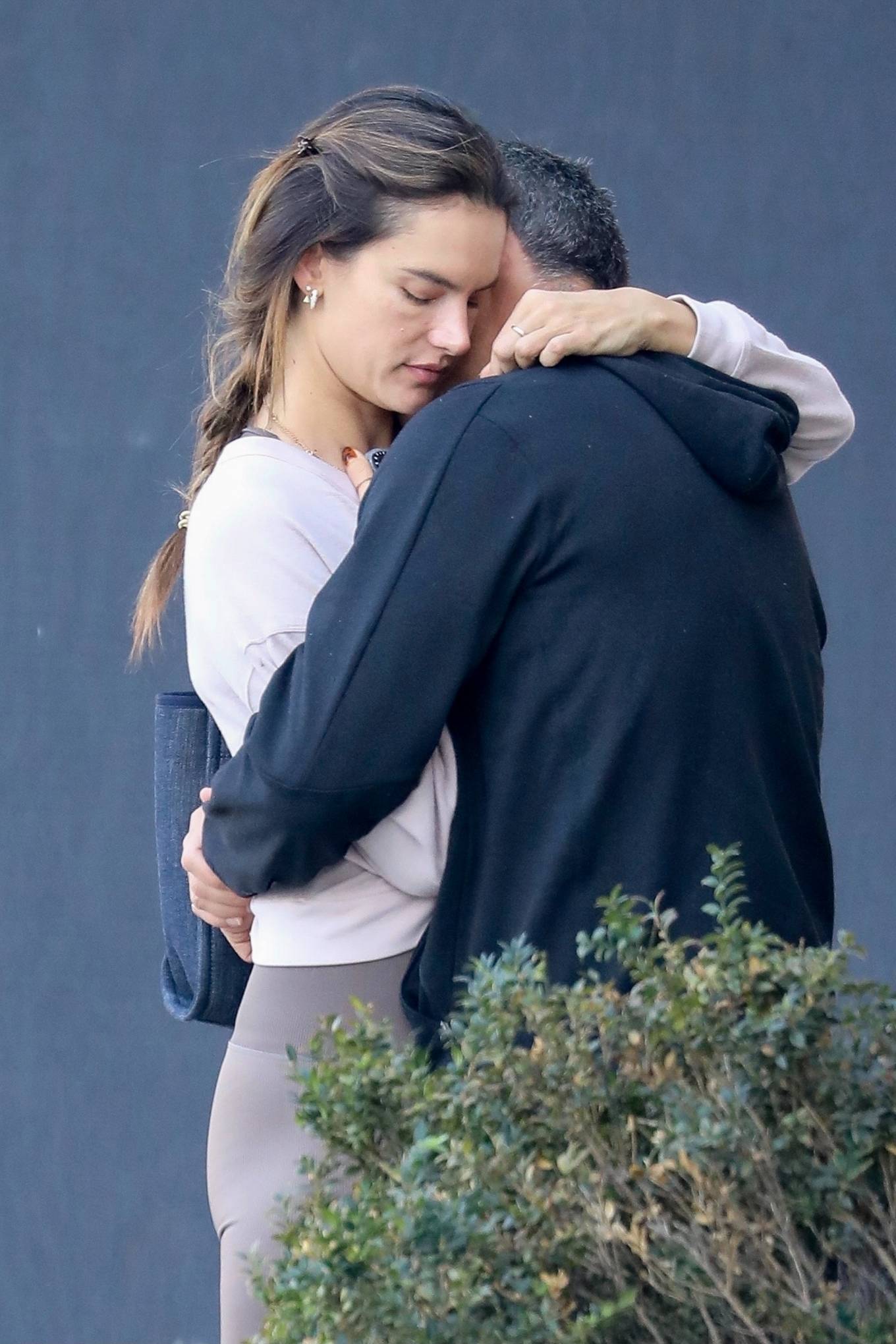 Alessandra Ambrosio 2021 : Alessandra Ambrosio – And her boyfriend Richard Lee pack on some PDA after lunch in Brentwood-14