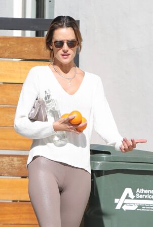 Alessandra Ambrosio - Attends a private gym in Beverly Hills
