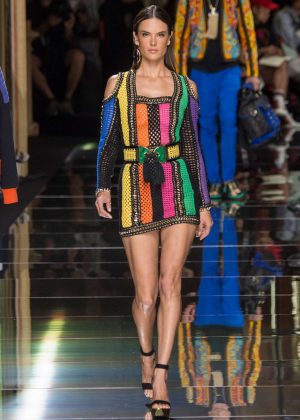 Alessandra Ambrosio - Balmain Fashion Show SS17 in Paris