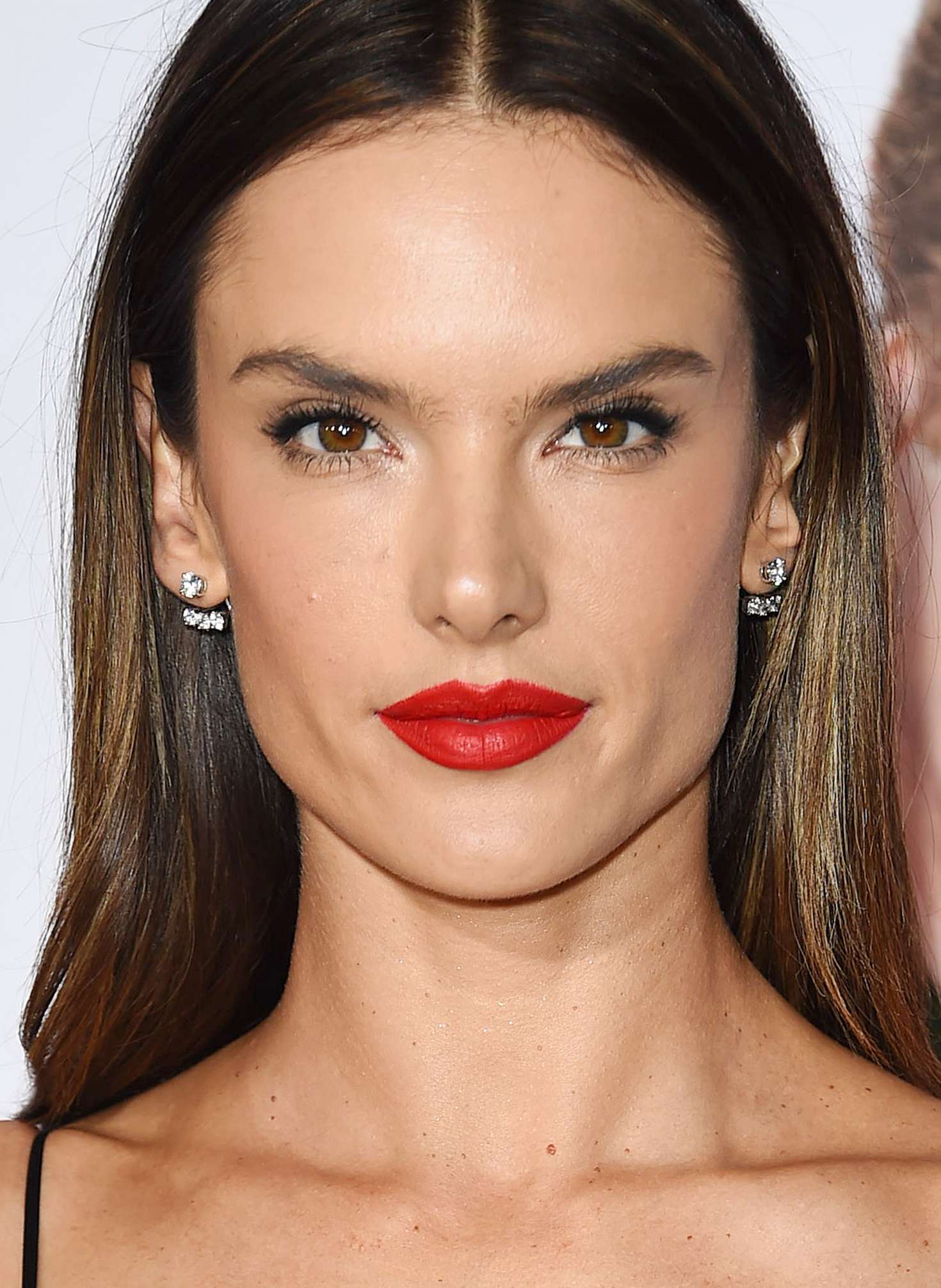Alessandra Ambrosio – ‘Daddy’s Home 2’ Premiere in Los Angeles | Indian ...