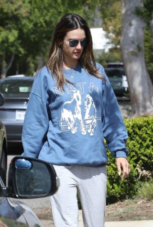 Alessandra Ambrosio - Out in casual outfit in Santa Monica