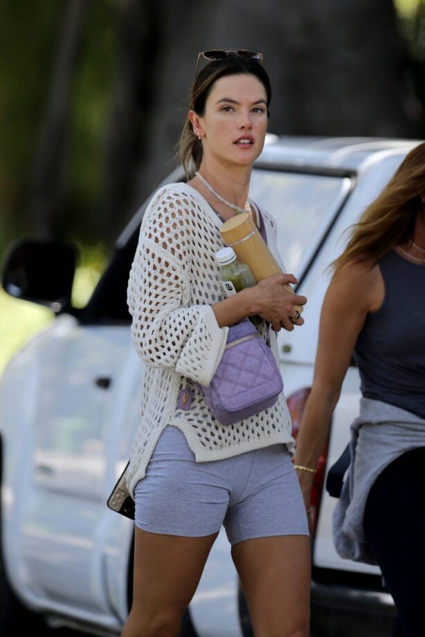Alessandra Ambrosio - Seen after yoga class in Brentwood