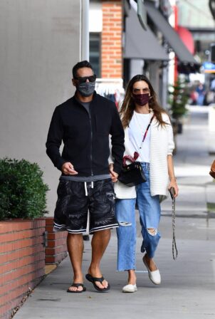 Alessandra Ambrosio - with her boyfriend Richard Lee while out to lunch together in Brentwood
