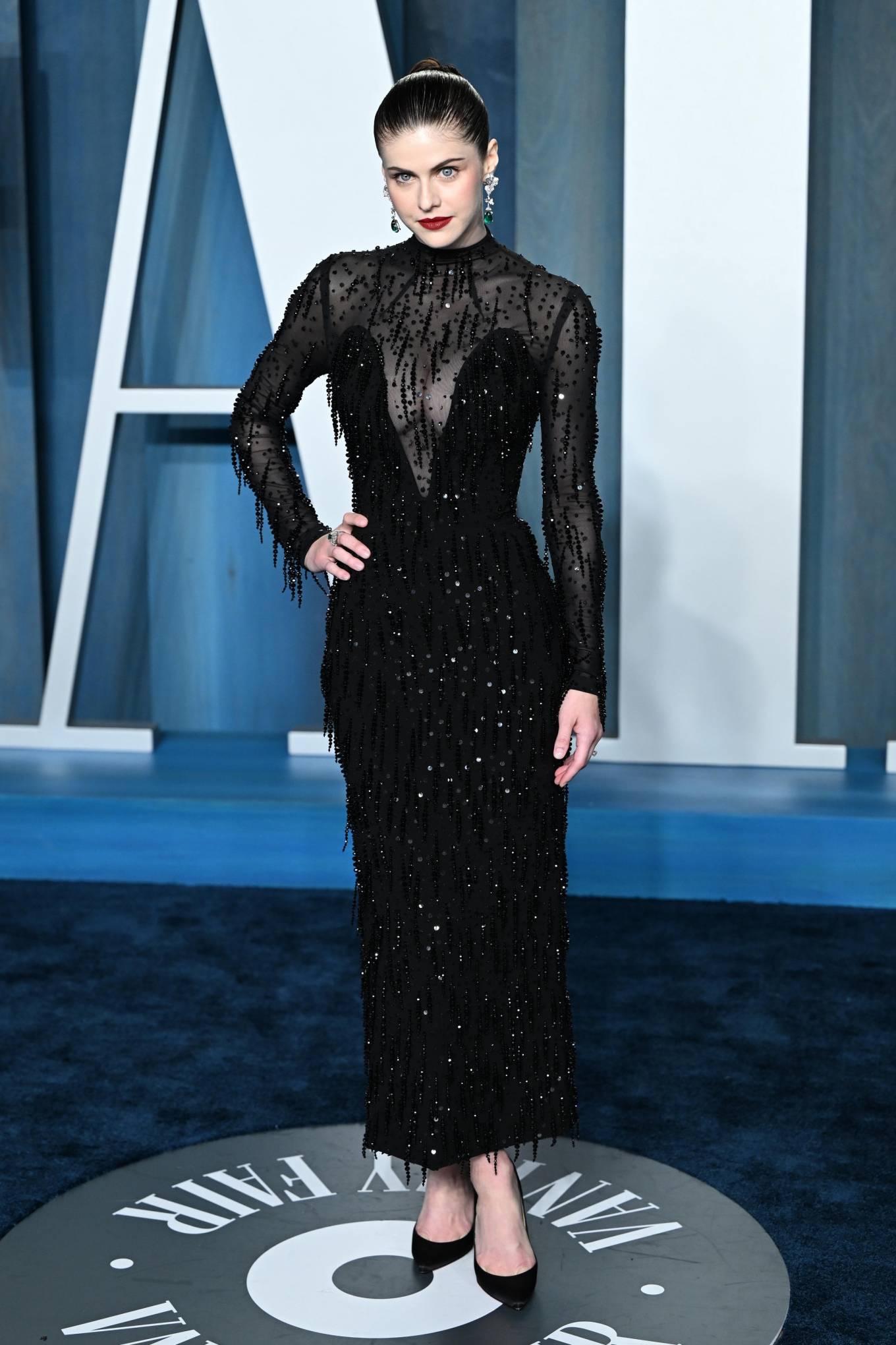 Alexandra Daddario - 2022 Vanity Fair Oscar Party in Los Angeles-03 ...