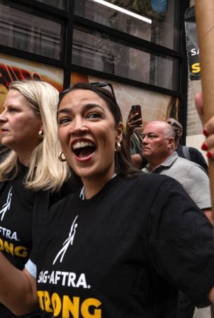 Alexandria Ocasio-Cortez - SAG-AFTRA and WGA picket line outside Netflix offices in NY