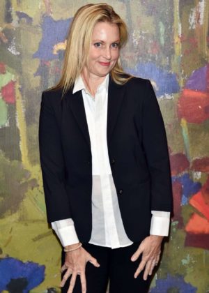 Ali Wentworth - Take Home a Nude Annual Auction and Dinner in NY