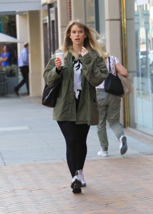 Alice Eve - Leaves a salon in Beverly Hills