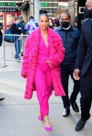 Alicia Keys - Dons all pink at 'Good Morning America' in New York