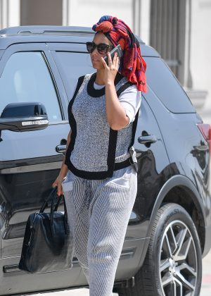 Alicia Keys heads a recording studio in Los Angeles