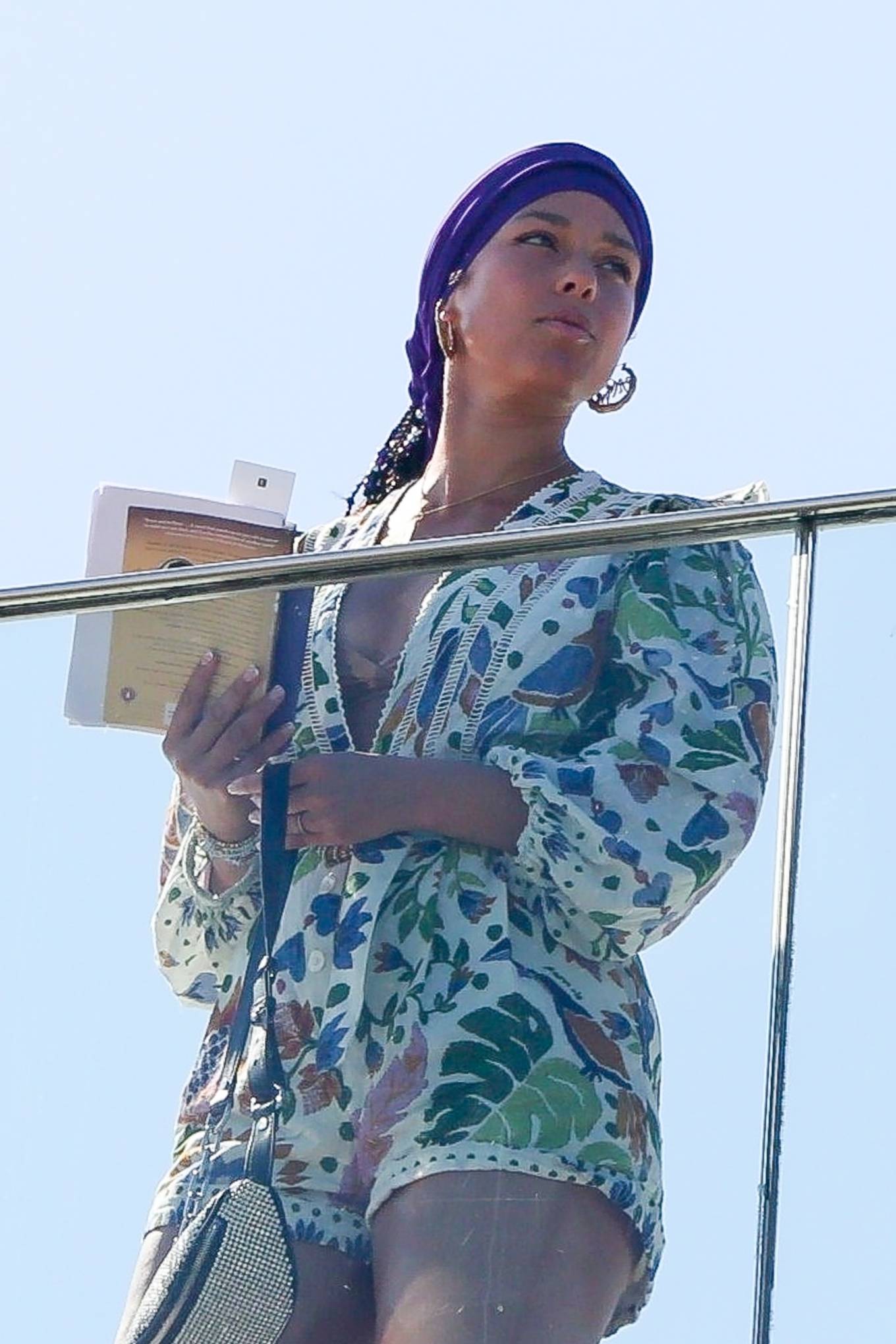 Alicia Keys 2023 : Alicia Keys – On a photoshoot by the Fasano Hotel pool in Rio-07