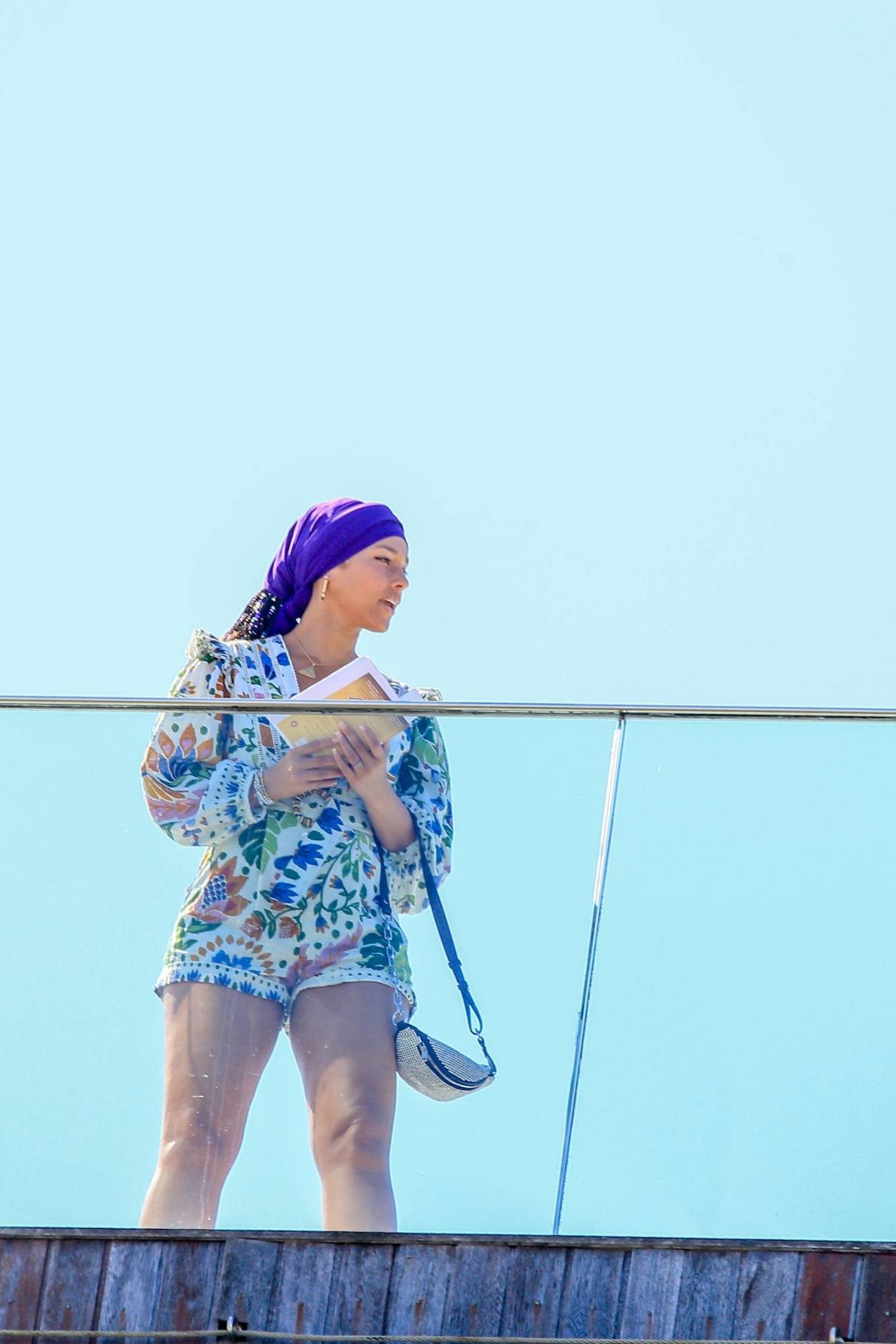 Alicia Keys 2023 : Alicia Keys – On a photoshoot by the Fasano Hotel pool in Rio-20