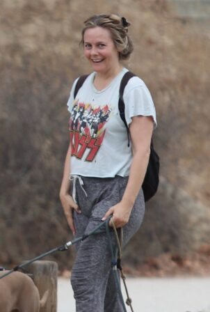 Alicia Silverstone - Out for a hike with a friend and her dogs in Hollywood Hills