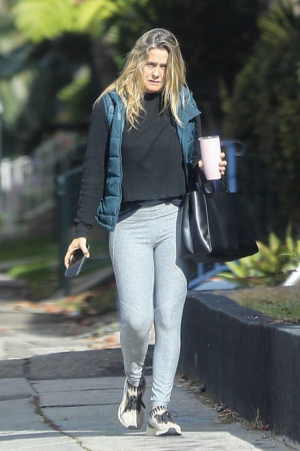 Alicia Silverstone - Seen attending a workout class in West Hollywood