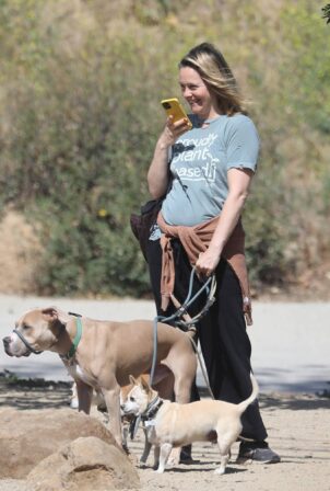 Alicia Silverstone - Seen while hiking with her dogs in Hollywood