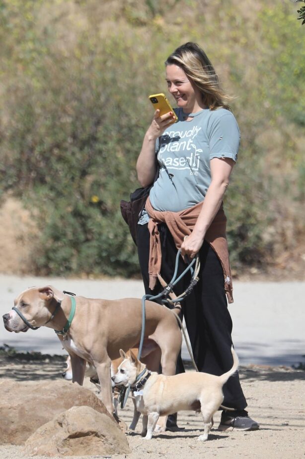 Alicia Silverstone - Seen while hiking with her dogs in Hollywood