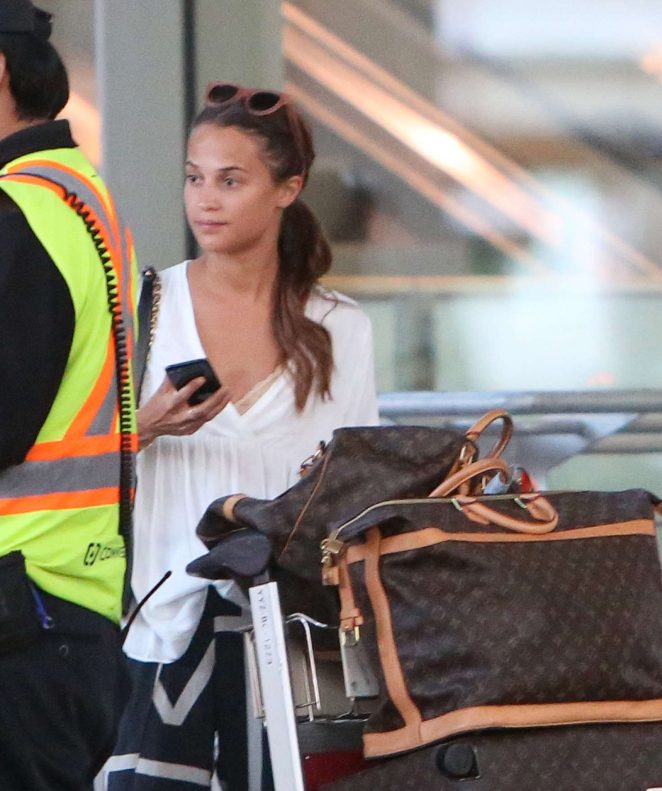 Alicia Vikander - Arriving at the Toronto airport in Canada