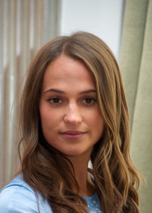 Alicia Vikander - The Man from UNCLE London Press Conference