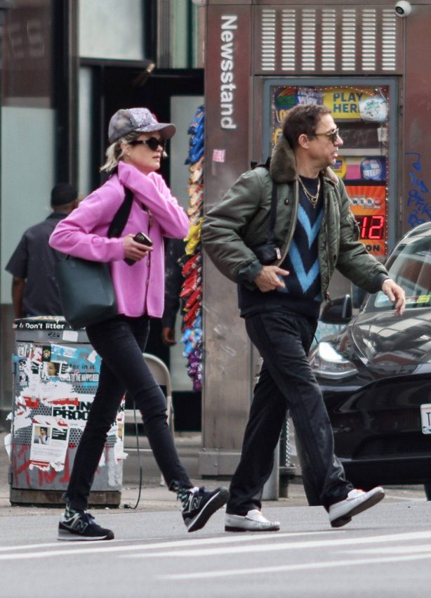Alison Mosshart - With Jamie Hince are spotted out in New York