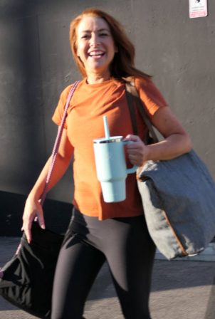 Alyson Hannigan - Seen leaving DWTS rehearsals in Los Angeles