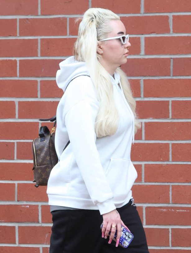Amanda Bynes - Seen on a rare outing in Los Angeles