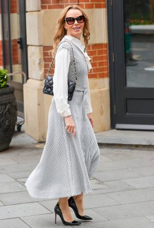 Amanda Holden - Wearing a grey dress at Heart radio in London