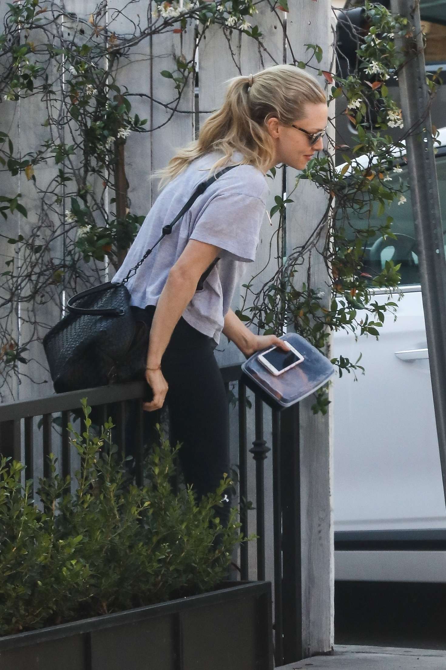 Amanda Seyfried Grabs Lunch In West Hollywood 14 Gotceleb