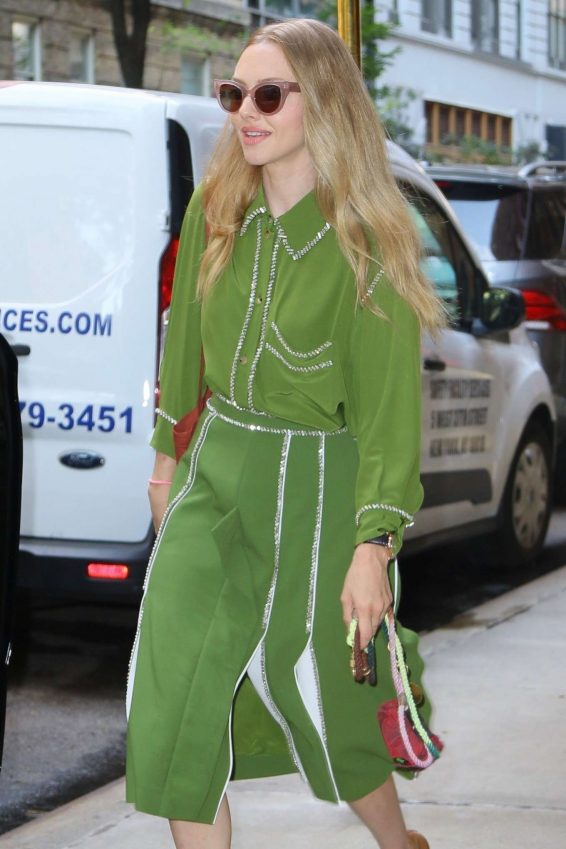 Amanda Seyfried in Green Dress - Leaves her apartment in NY