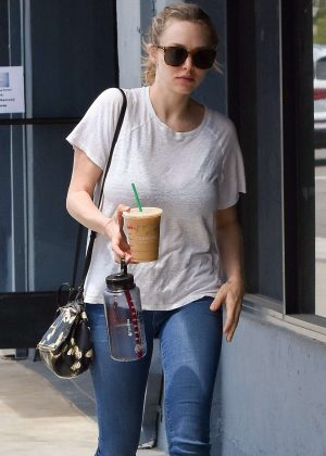 Amanda Seyfried in Jeans Out in Westwood