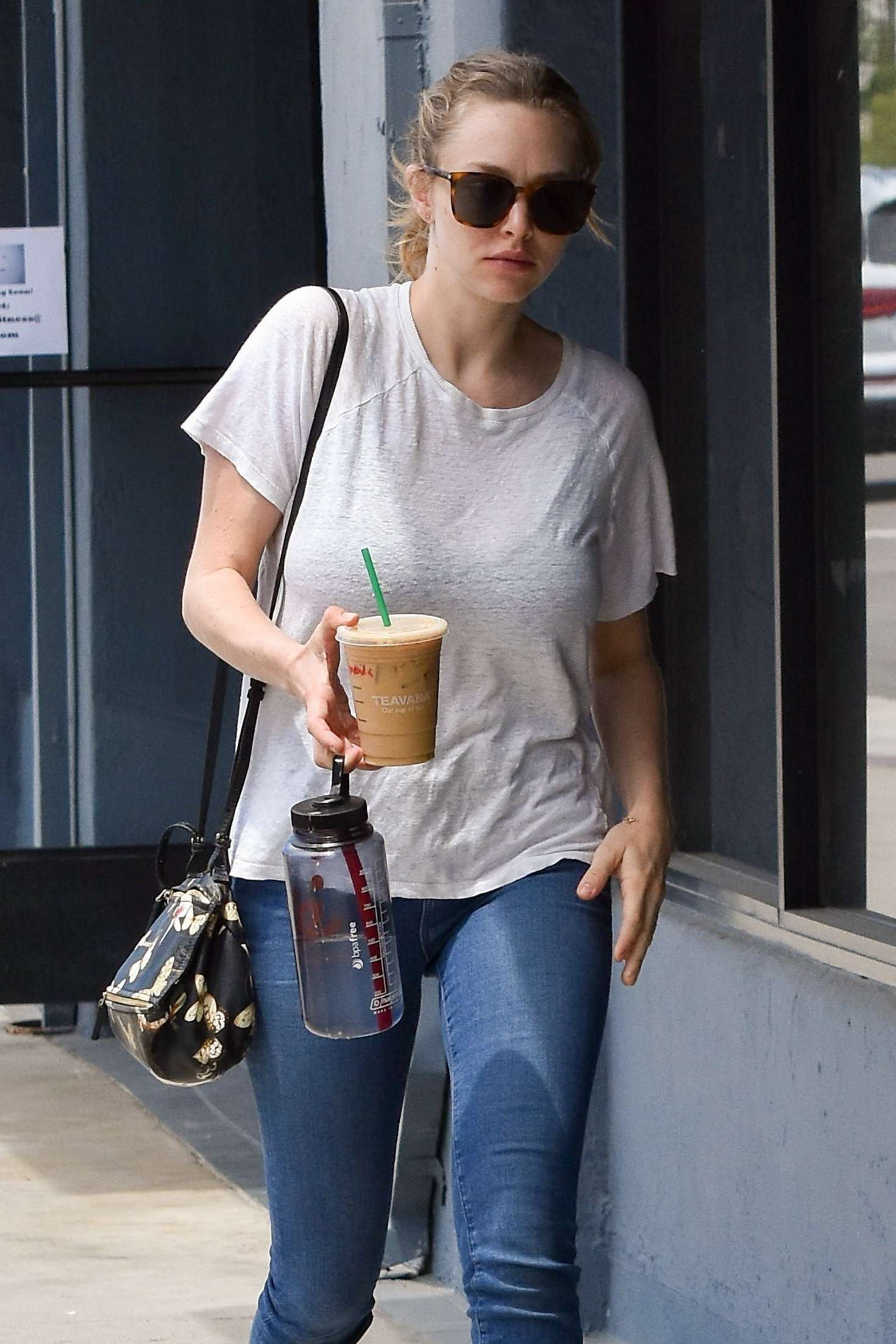 Amanda Seyfried in Jeans Out in Westwood