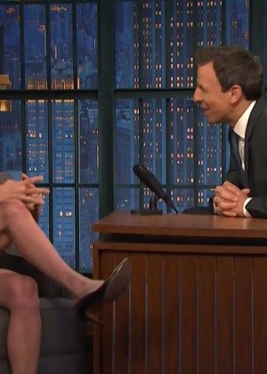 Amanda Seyfried - Leggy at 'Late Night with Seth Meyers' in NYC