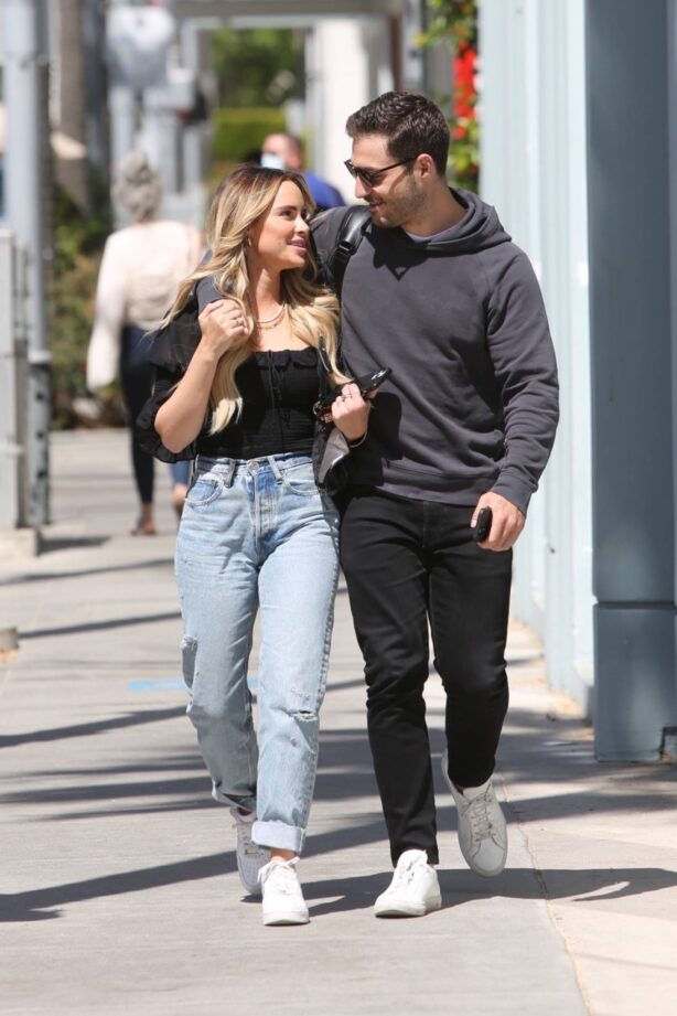 Amanda Stanton - With Michael Fogel out in Los Angeles