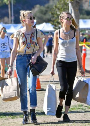 Amber Heard and Cara Delevingne - Shopping in Los Angeles