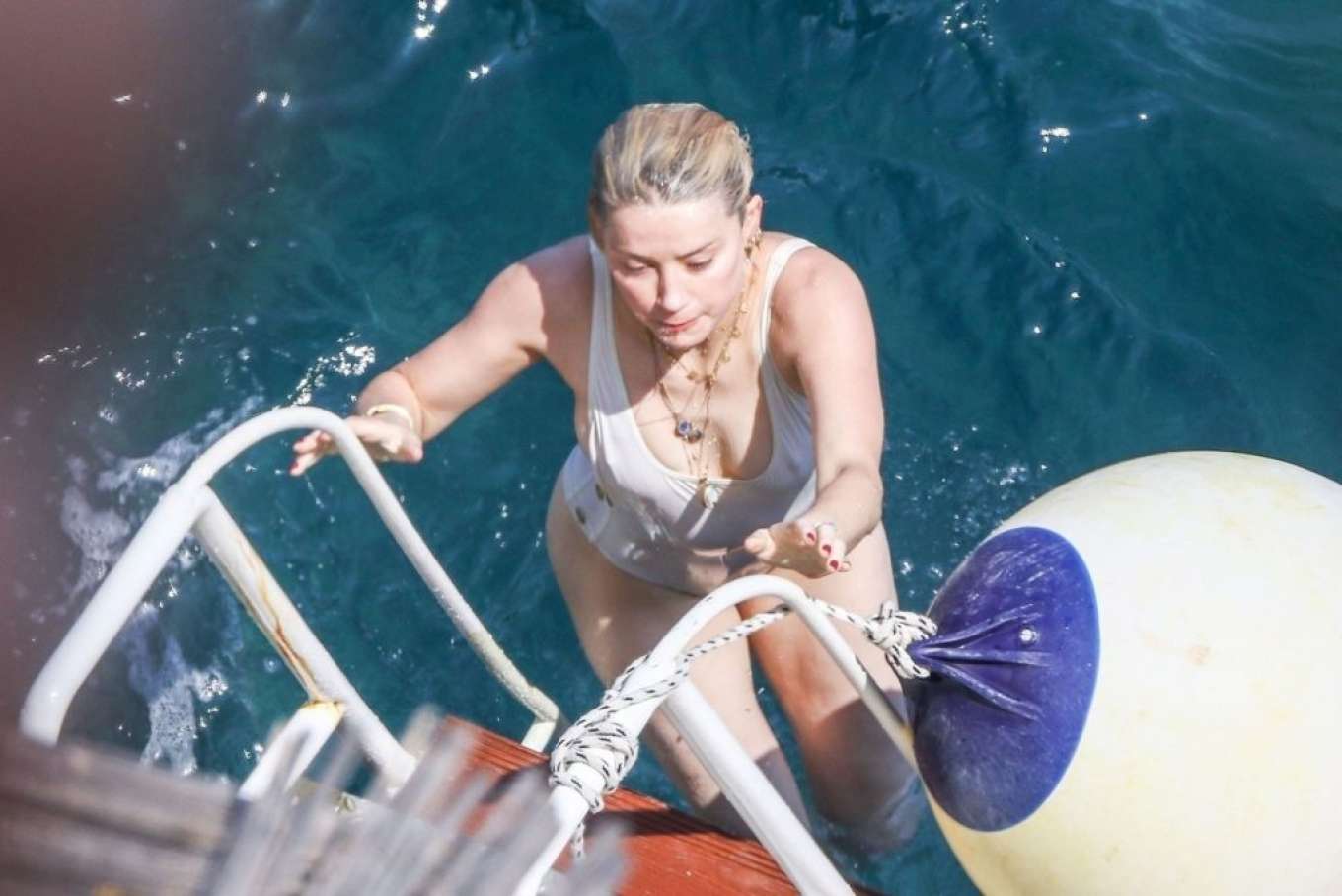 Amber Heard In White Swimsuit 2019 07 Gotceleb