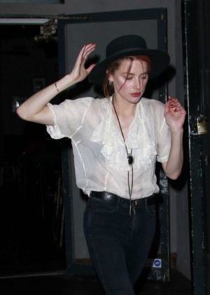 Amber Heard - Out for ice cream in Los Feliz