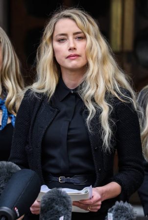 Amber Heard - Pictured while giving A Statement Outside The Royal Courts Of Justice