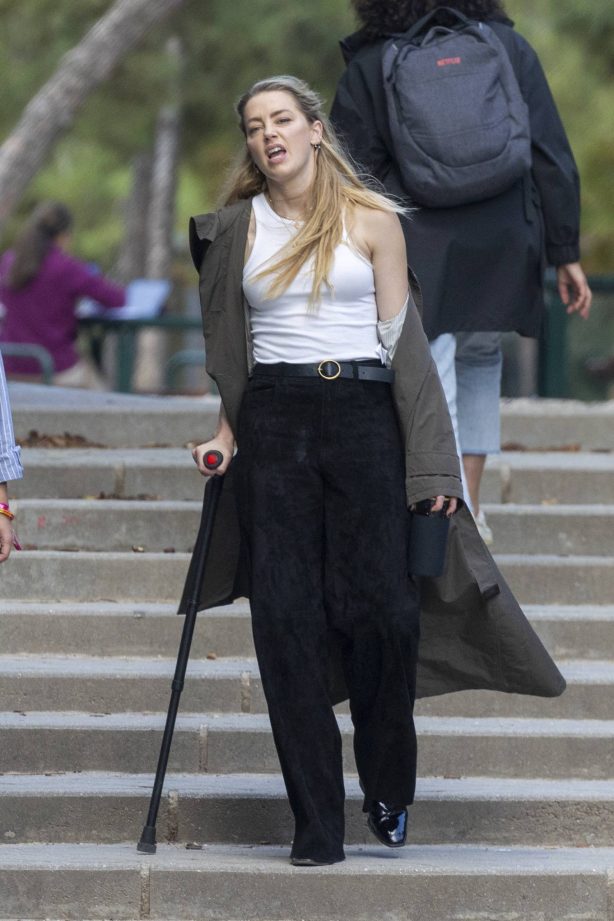 Amber Heard - Seen using the walking aid in Madrid