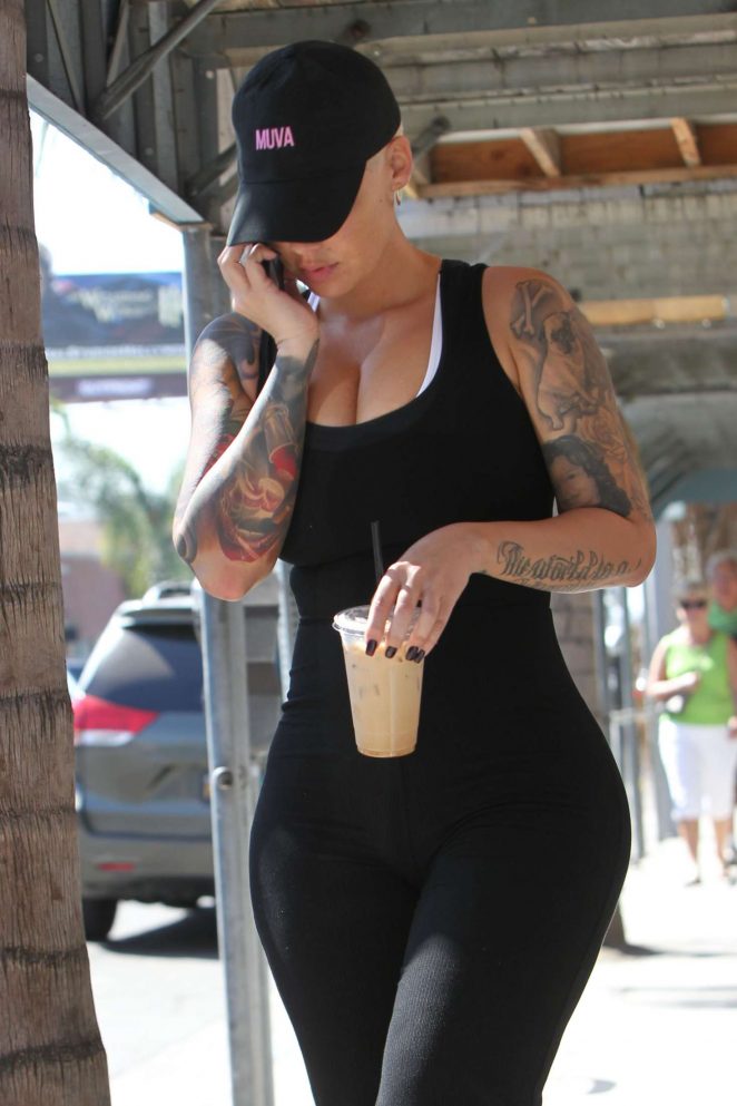 Amber Rose Arrives at Dancing With The Stars Rehearsal in LA