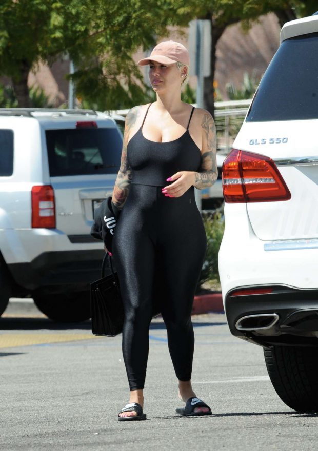 Amber Rose in Tights at Cheesecake Factory in Los Angeles