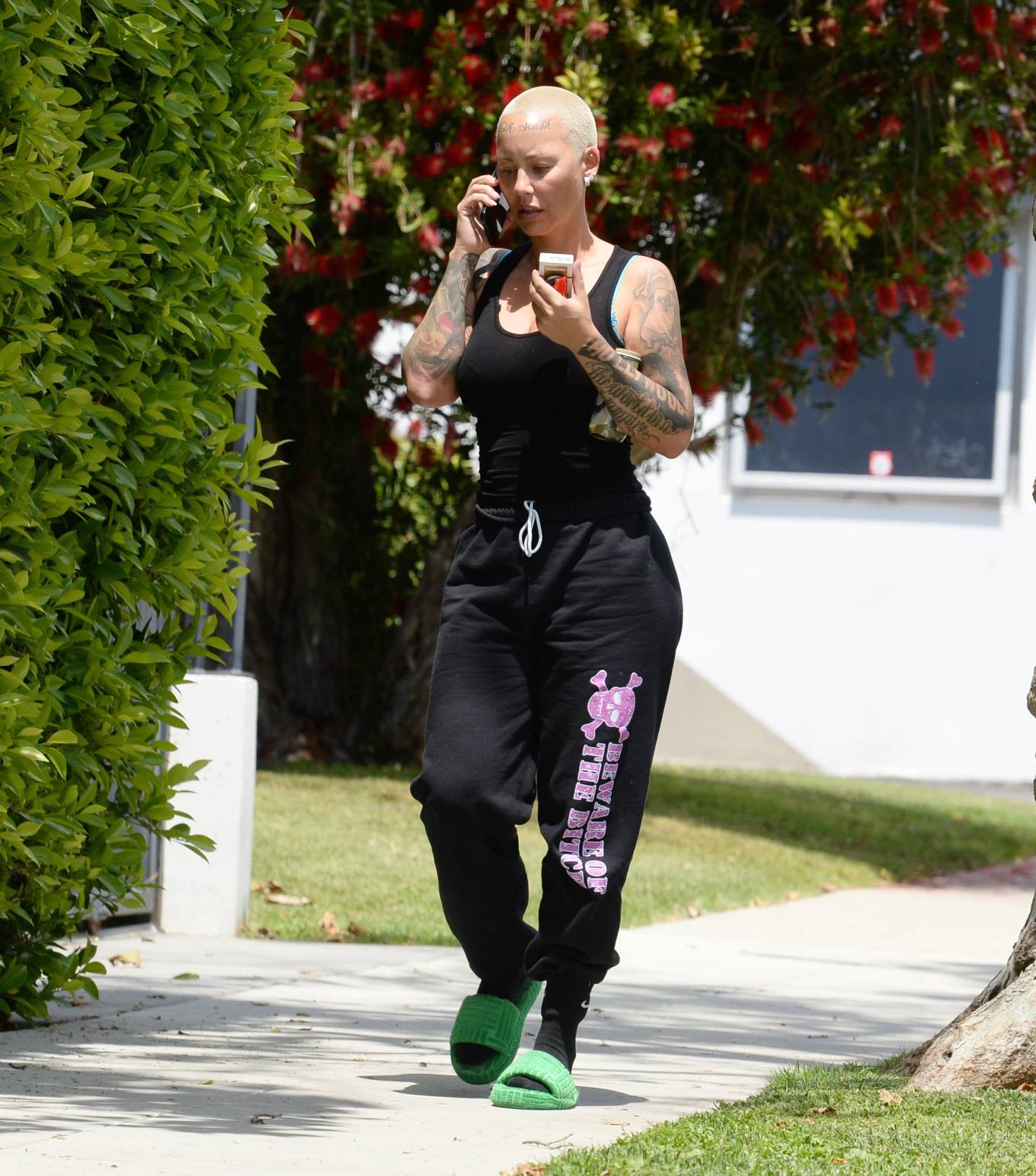 Amber Rose 2023 : Amber Rose – Seen on the phone in Los Angeles-02