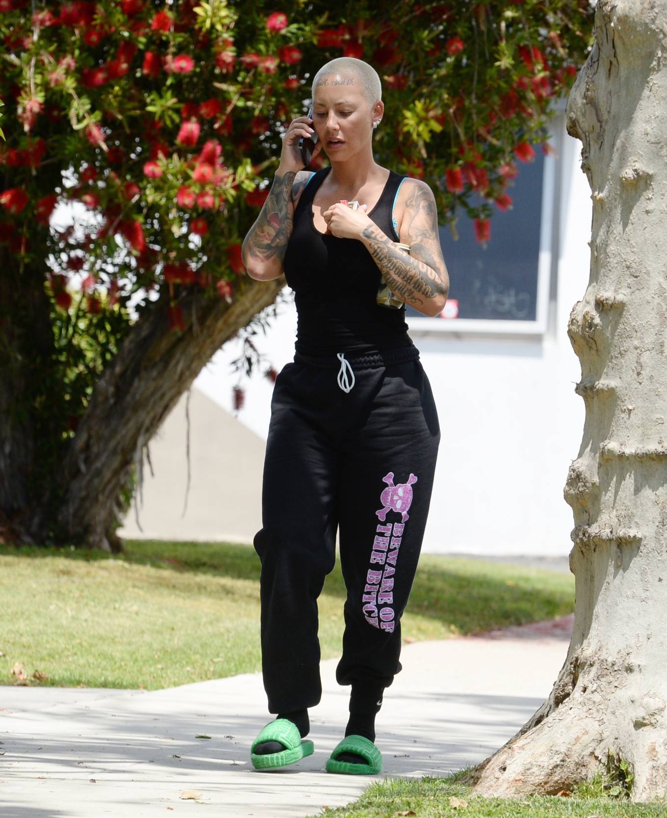 Amber Rose 2023 : Amber Rose – Seen on the phone in Los Angeles-09