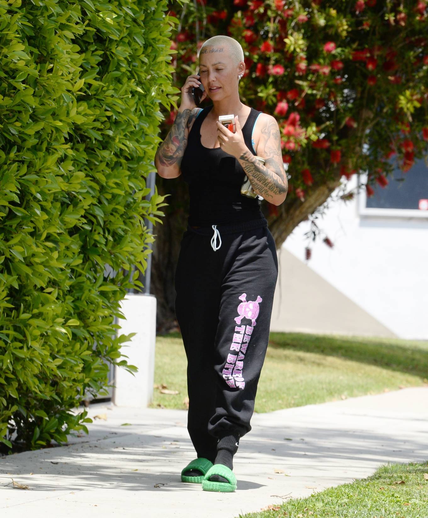 Amber Rose 2023 : Amber Rose – Seen on the phone in Los Angeles-12