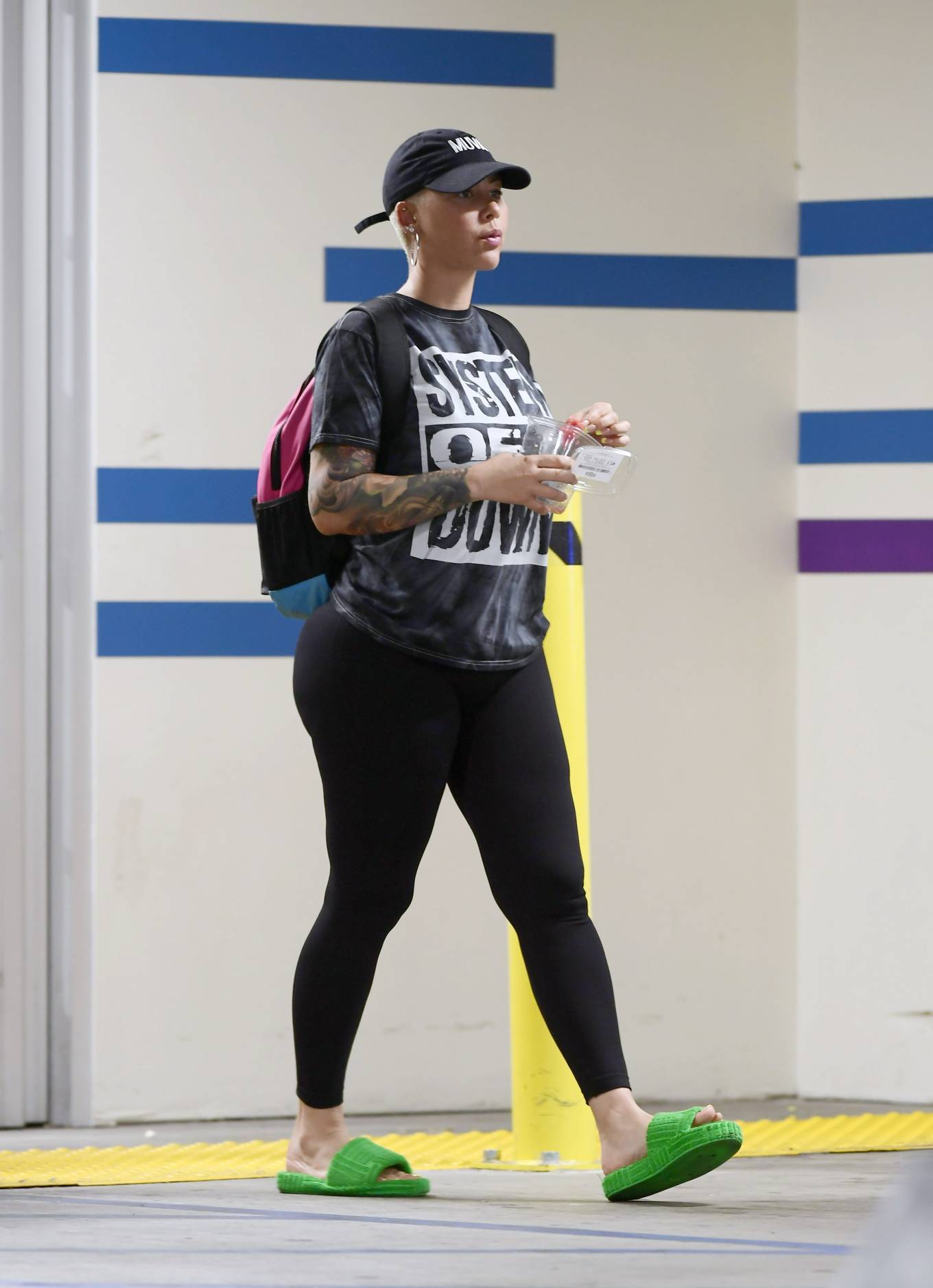 Amber Rose - Seen out shopping in Los Angeles
