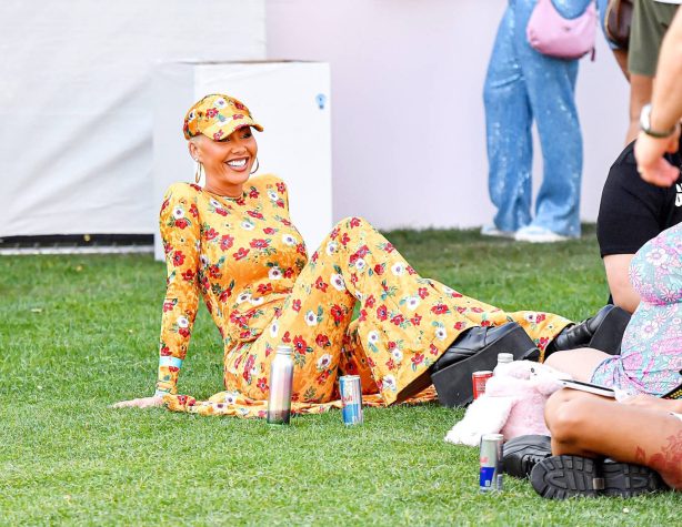 Amber Rose - Spotted at the Coachella Music and Arts Festival in Indio