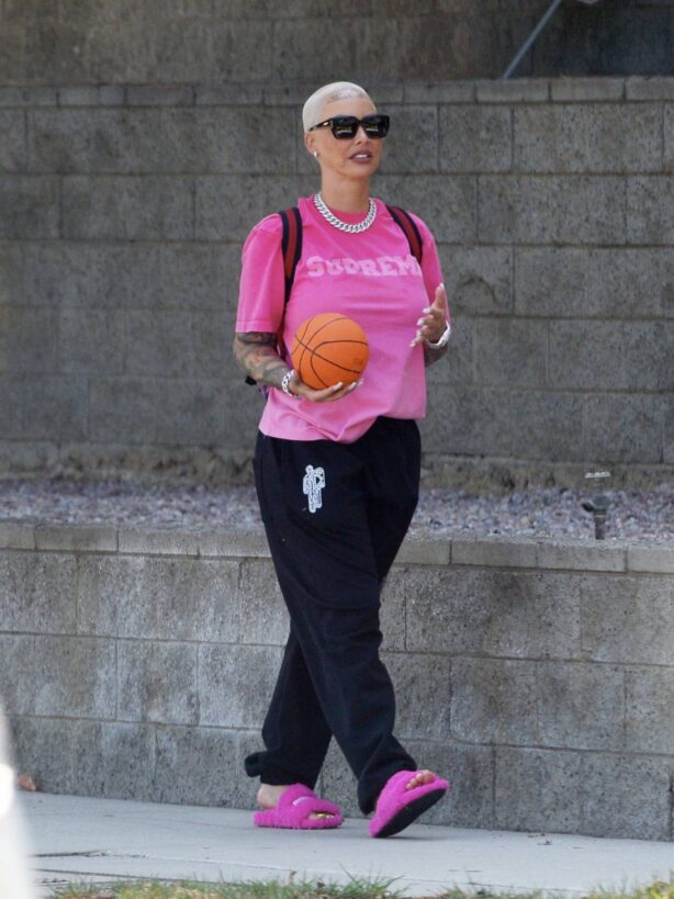 Amber Rose - Spotted in Los Angeles