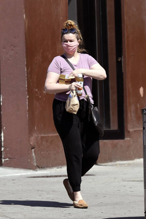 Amber Tamblyn - Out in NYC