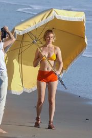 Amber Valletta - In a bikini on the beach in Malibu