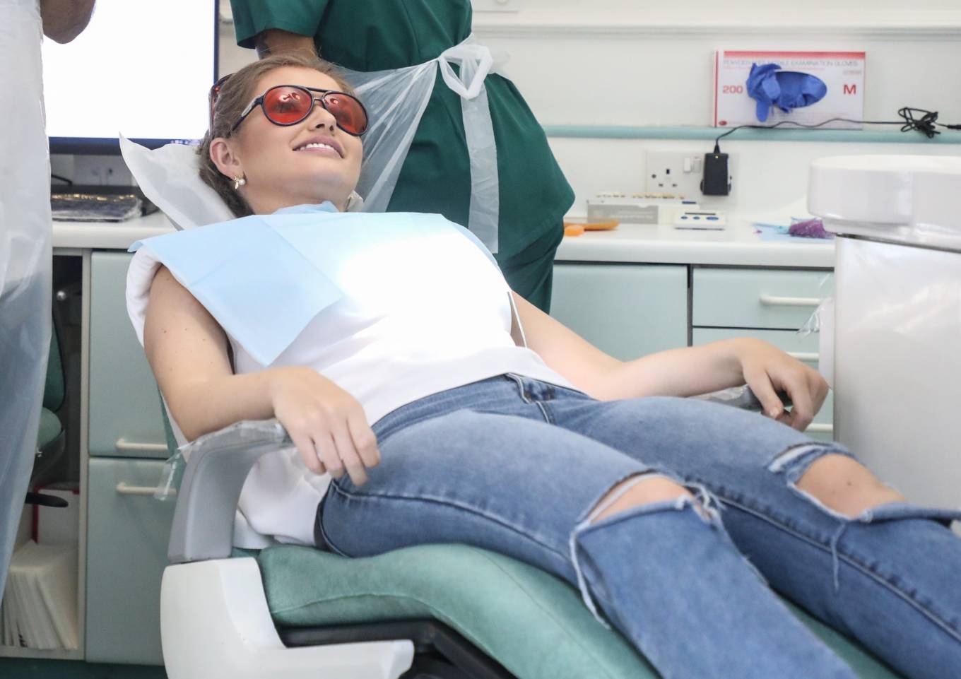 Amy Hart – Visiting celebrity dentist Dr Richard Marques in London
