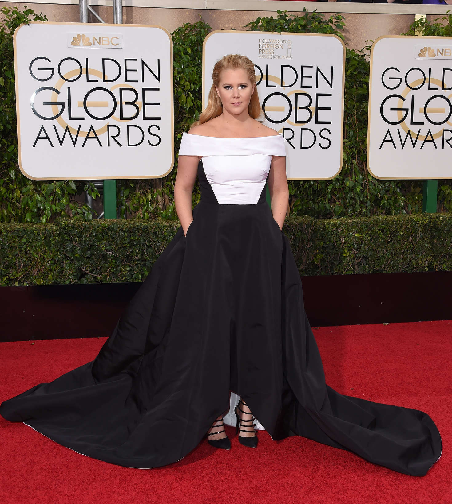 Amy Schumer - 2016 Golden Globe Awards in Beverly Hills